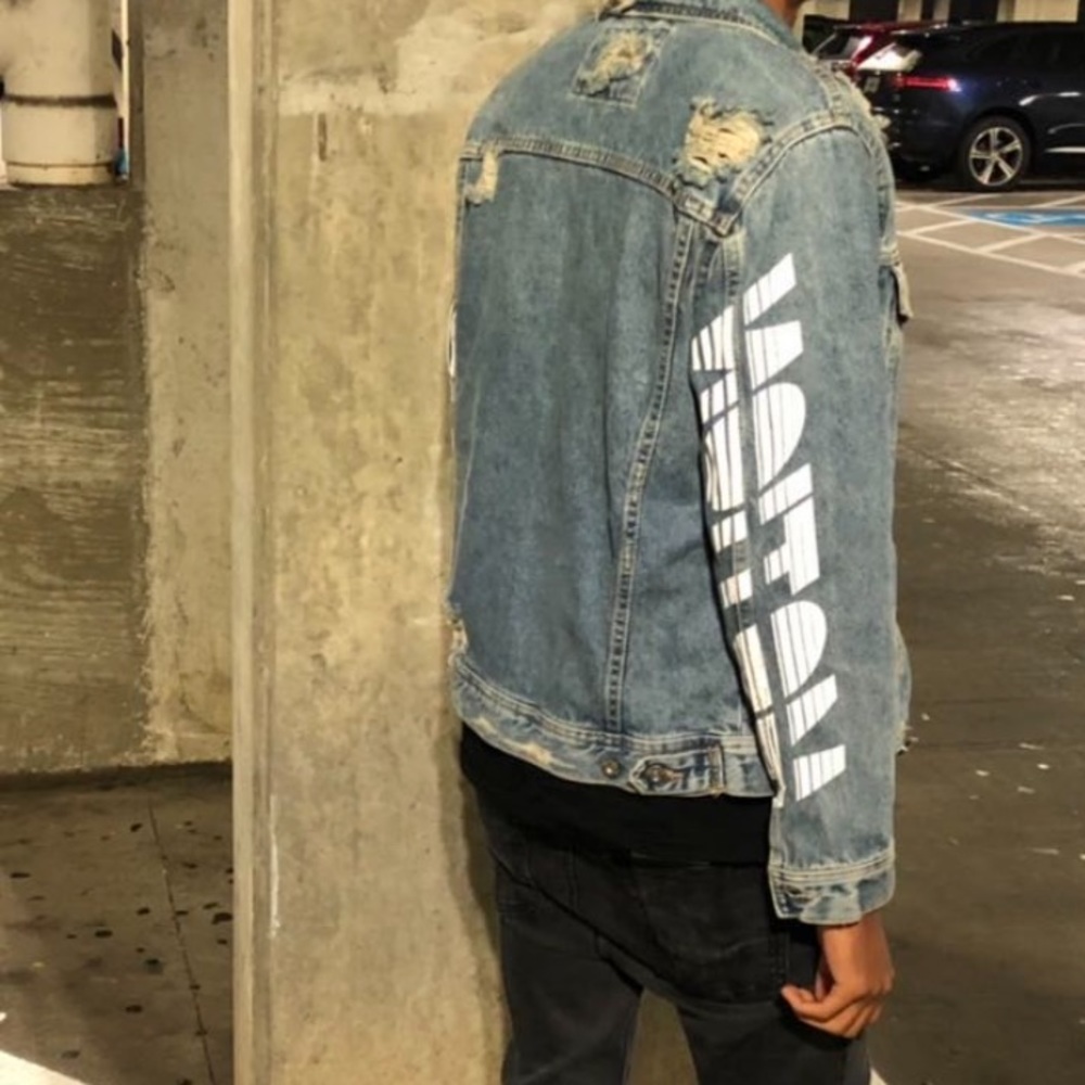Denim Ripped Jean Jacket - Picture 2 of 3
